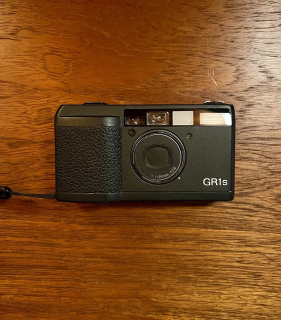 リコー GR1s Silver Film Camera #C232 リコー GR1s Silver Film Camera #C232 - メルカリ