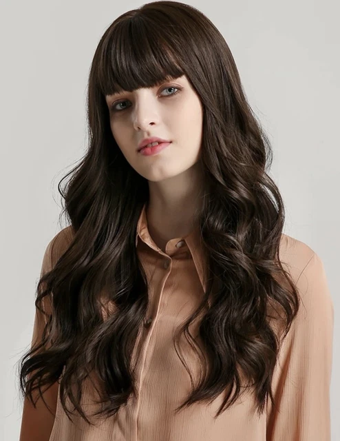 Perruque Synthétique Bouclée Brune Court Frange - Bonnet Moyen OFFERT +4
