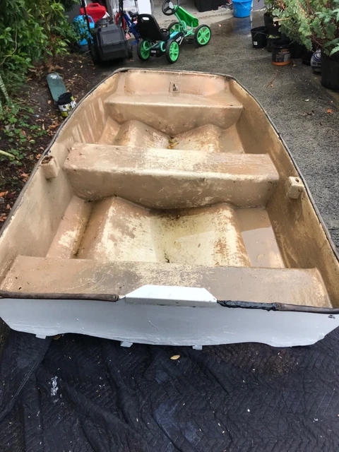 fibreglass dinghy/tender fibreglass dinghy/tender