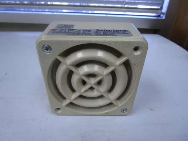 New Federal Signal 50Gc Selectone Speaker Amplifier 120V Ser B 0.040 Amp