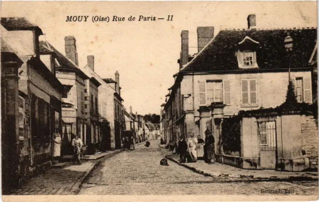 CPA MOUY - Rue de Paris (259523)