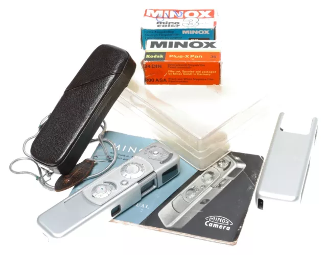 Minox B Spy Espionage Subminiature Film Camera Flash Chain Pouch Manual 2