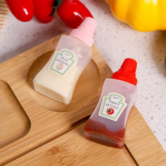 4Pcs Mini Seasoning Sauce Bottle Portable Tomato Ketchup Bottle Salad Pot