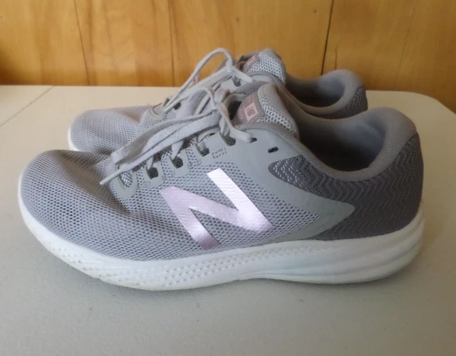 NEW BALANCE 490V6 Speedride Size UK 8 EU 41.5 Trainers Sneakers