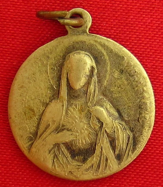 VINTAGE IMMACULATE HEART OF MARY Medal SACRED HEART OF JESUS HOLY