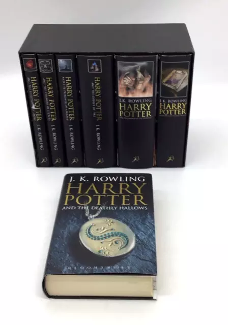 Harry Potter Book Set x 6 with Dust Cover Plus and the Deathly Hallows Preloved