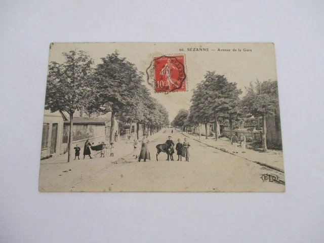 Cpa Marne 51 Sezanne Avenue De La Gare