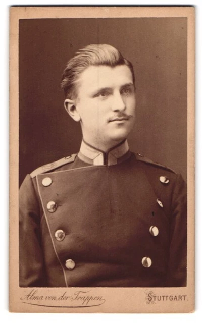 Fotografie Alma von der Trappen, Stuttgart, junger Uffz. in Uniform Rgt. 122