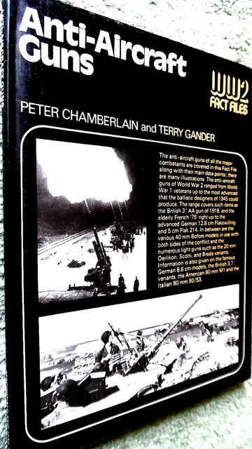 Fact File Aviation WW2 FACT FILES: Anti-Aircraft Guns (1975) EUR 15,16 - PicClick IT