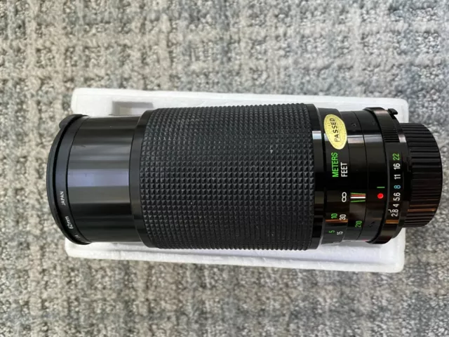 Vivitar Series 1 70-210mm F2.8-4 Macro Focusing Zoom Lens. Like nu condition.