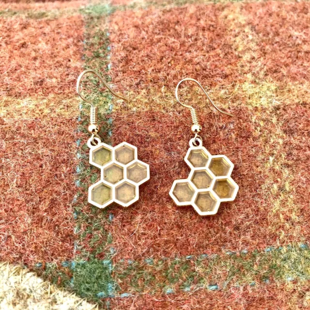 Honey Bee 🐝 Honeycomb Earrings Bumblebee Earrings 🍯