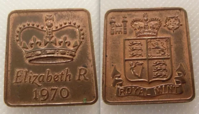 Collectable Royal Mint Proof Year Medallion Medal Token 1970 - Elizabeth R