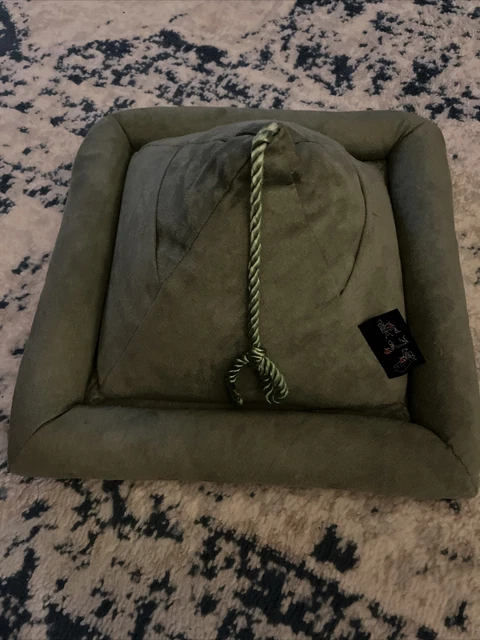 Peeramid Bookrest