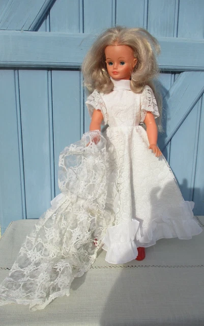 Poupée Bella Audrey Tenue D'origine Collection Jouet 70 Rupt-en-Woëvre