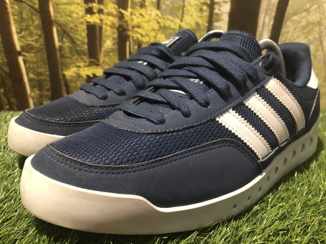 Adidas originals hotsell training pt black