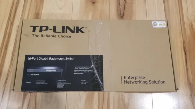 TP-LINK TL-SG1016 10/100/1000Mbps 16-Port Gigabit  Rackmountable Switch