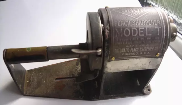 A Snow Model T Vintage Pencil Sharpener 1900-1906