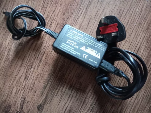 Sony ACL25A/B power adapter