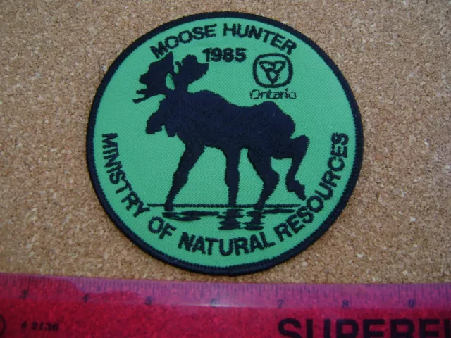 1985 ONTARIO MNR MOOSE HUNTING PATCH successful hunter big game  deer bear elk