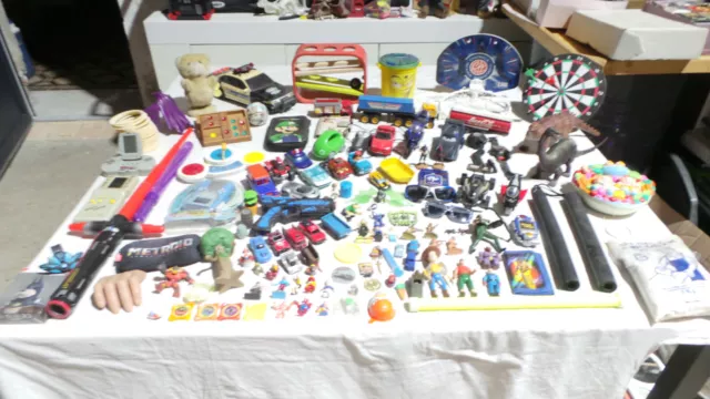gros lot de figurines jouets vintage