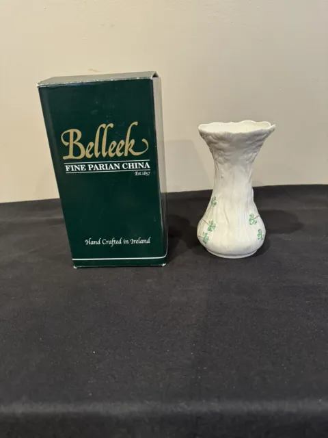 Belleek Ireland Porcelain Vase Classic Daisy Spill Shamrock 6 inch