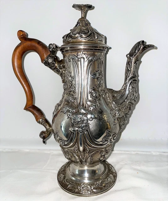 ca. 1700's ENGLISH GEORGE III STERLING SILVER COFFEE POT 37oz Heavy England