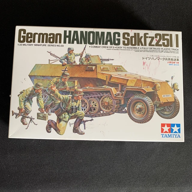 Hanomag 1/35 Scale German SdKfz 251 Early Armored Car WW2 Model - Foto 12