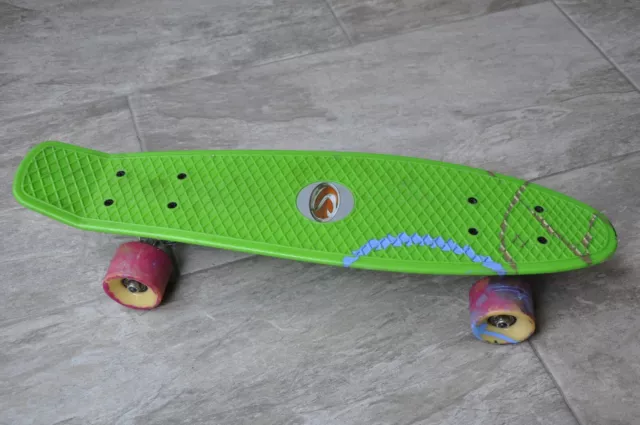 Vintage -  Retro Style - Penny Board / Skateboard / Mini Cruiser - Green