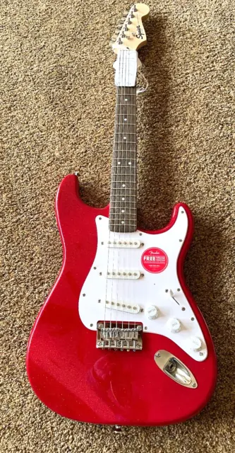 Fender FSR Electric Guitar Squier Bullet Stratocaster Hardtail LE Red Sparkle