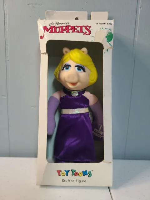 Vintage 1991 Miss Piggy Plush Stuffed 7" Doll Muppets