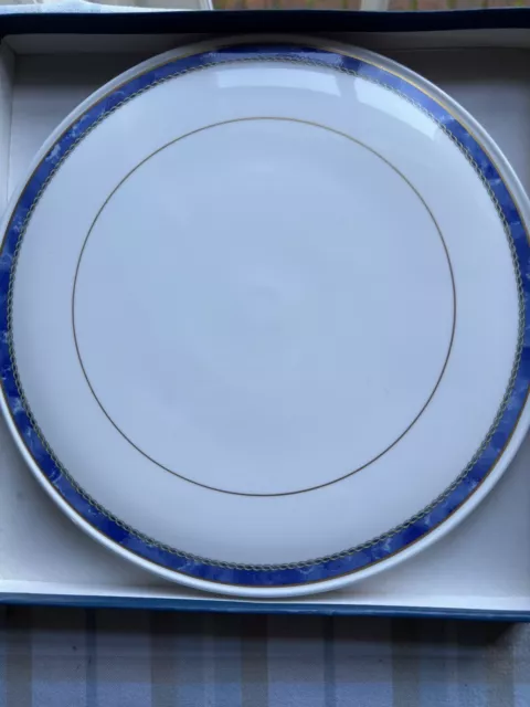 Boxed Royal Worcester ‘Medici’ Blue Gateau Cake Plate. Boxed. Vintage (1991)