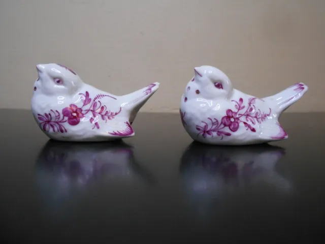 Ancien saleron sel poivre porcelaine Chantilly figurine oiseaux décor main