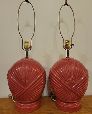 Vintage Art Deco 80s Scalloped Leaf Shaped Lamp Glossy Pink "Golden Girls" Miami