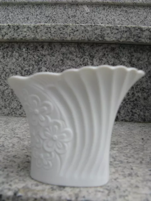 BOUGEOIR PORCELAINE KAISER FLEURS en RELIEF/Blanc matt