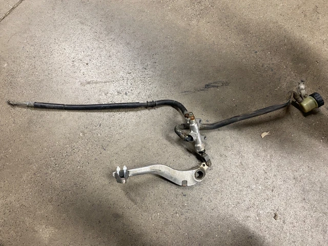 Yamaha Yfz 450 Yfz450 Carb Model Rear Brake Master Cylinder Reservoir Pedal