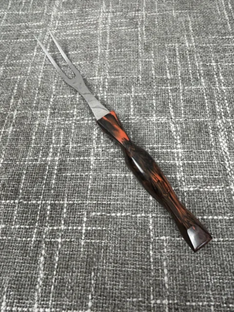 "Tenedor de tallado vintage Cutco 1727 2 clavijas marrón naranja mango de remolino 12"