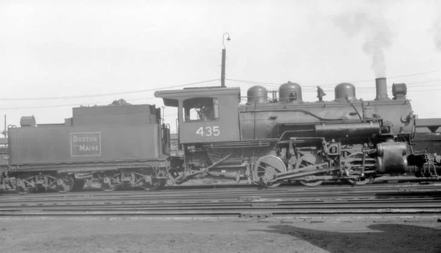BM Boston & Maine Railroad locomotive, Engine No. 435, 0-6-0 OLD TRAIN PHOTO