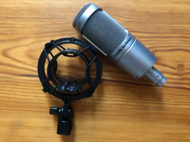 Audio-Technica AT3035 Studiomikrofon CARDIOID CAPACITOR MICROPHONE mit Spinne