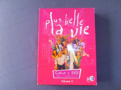 Plus Belle La Vie Sur France 3 SAISON 1 PLUS belle la vie - épisodes 61 à 90, coffret volume 3 EUR 7