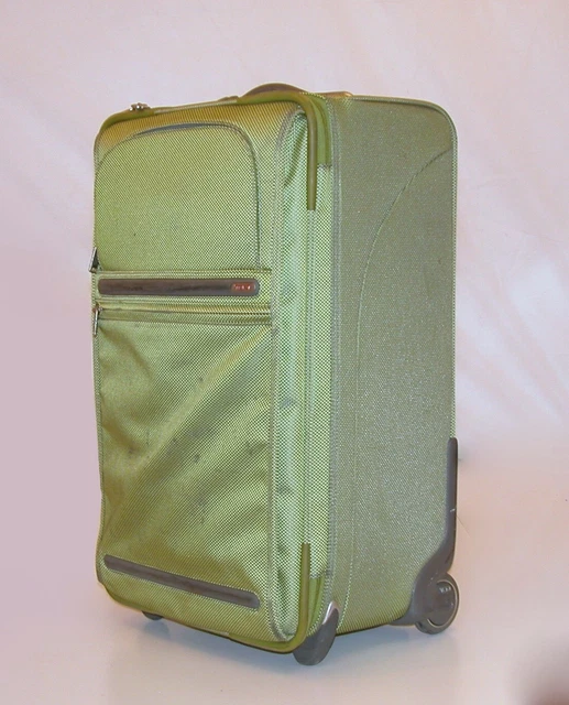 TUMI Alpha Gen. 4 Continental 21" 2 Wheeled Carry-On ~ 22002 Lemon-Green - GREAT 2