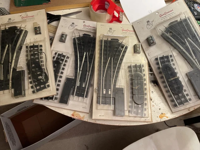 Lot of 4!  GARGRAVES PHANTOM RH/LH  REMOTE CONTROL O-42 SWITCHES Dz-1000 Machine