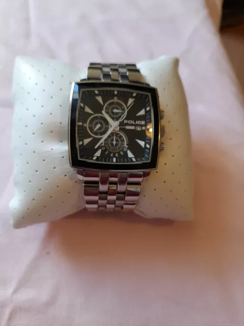 Police watch store 11401j