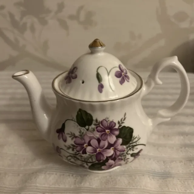 Royal Patrician Bone China ,Small Teapot   For One Staffordshire Eng