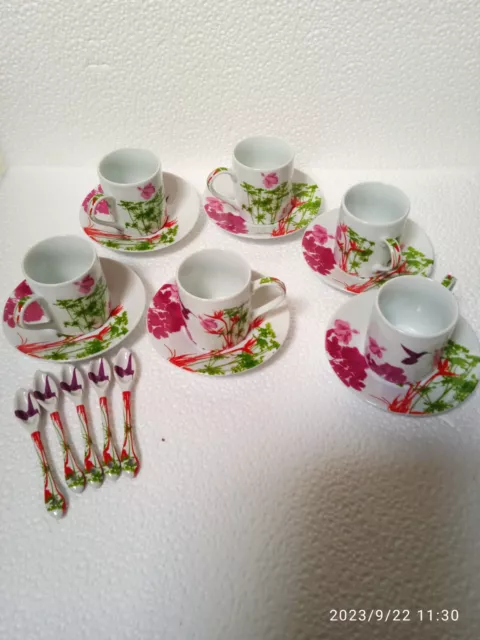 6 tasses et sous coupes à café en porcelaine deco colibri