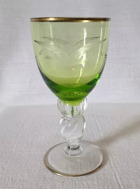 Farbiges Glas um 1890 ♦ vermutlich Belgien Val St. Lambert ♦ gedrehter Stiel
