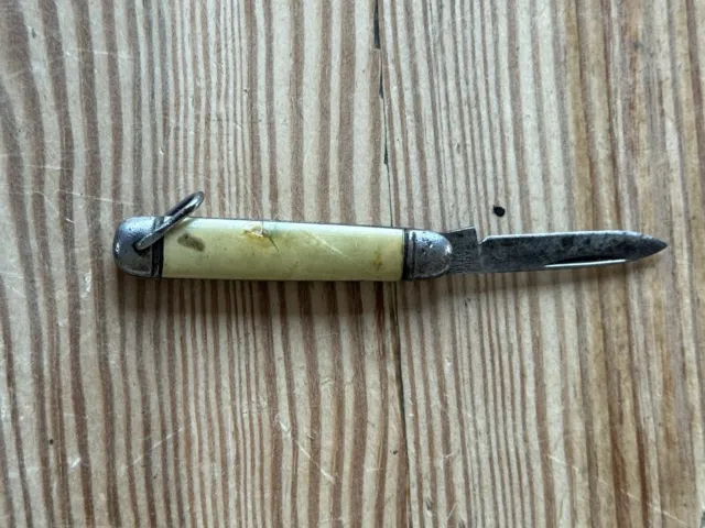 Vintage Penknife Pocket knife & Mother Of Pearl Style Handle Richards Sheffield