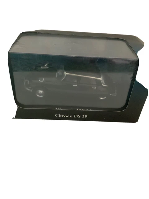 Citroën DS 19 Charles De Gaulle 1962 édition atlas 1/43