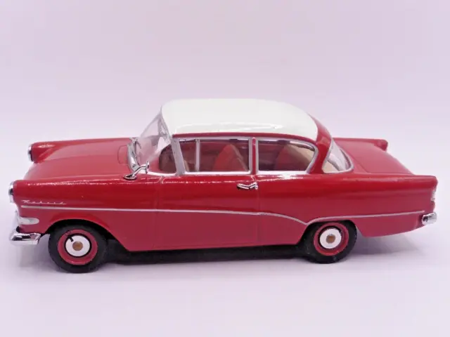 1:43  Minichamps    Opel Rekord P1