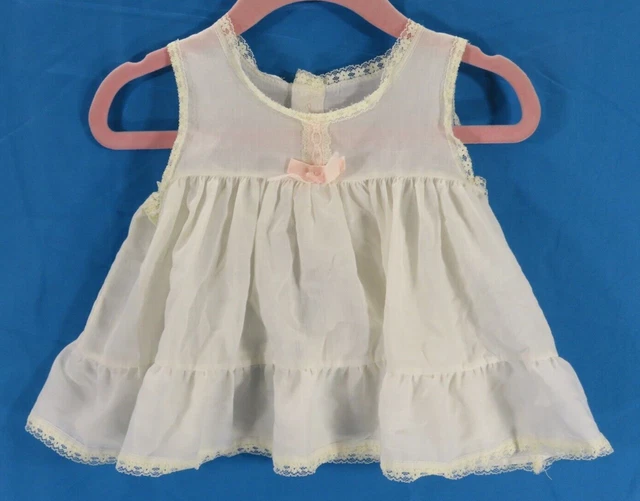 VTG MAGIC FIT UNDIES Isaacson Carrico WHITE FULL SLIP Lace Trim RUFFLE HEM sz 6M