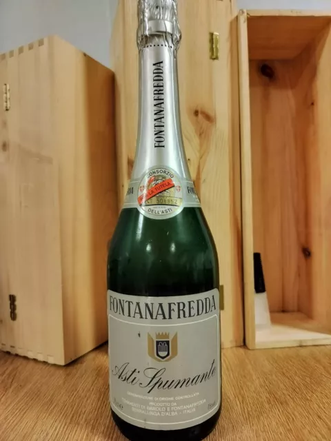 Vino Asti Spumante Anni 80/90 Fontanafredda 75cl
